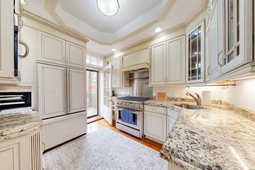 Primary Photo - 17 Garrison Rd