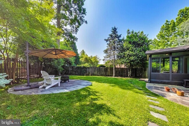 Building Photo - 6515 E Halbert Rd