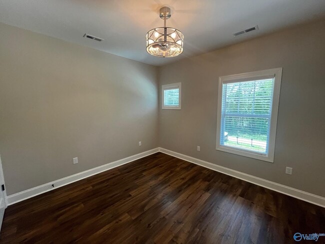 Building Photo - 102 Co Rd 469