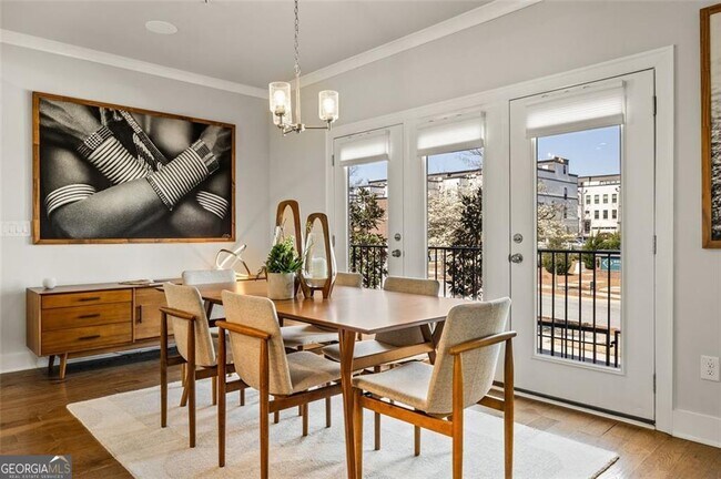 Building Photo - 2145 Burnside Dr NW