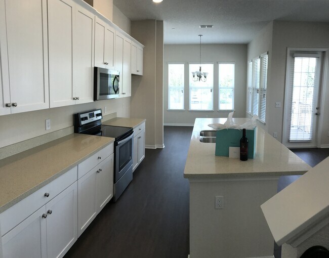 Building Photo - 478 Windmill Palm Cir