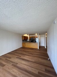 Building Photo - Kpe3001