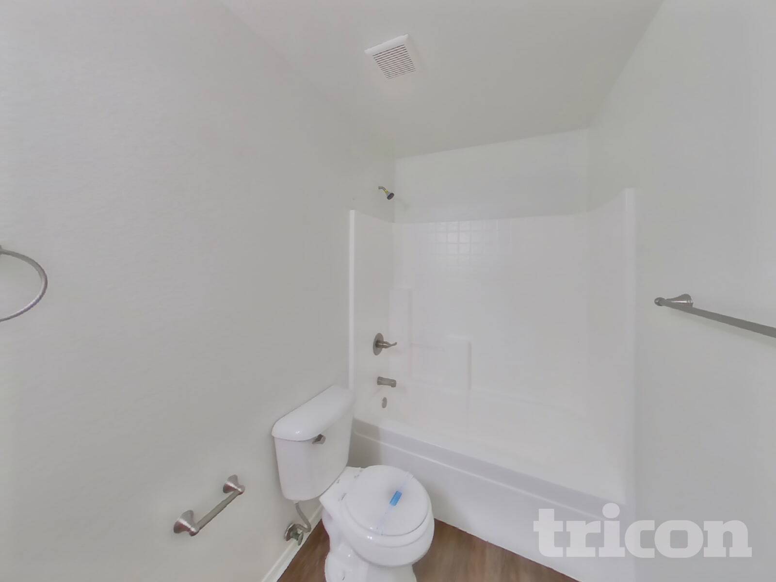 Building Photo - 9526 N 81st Dr