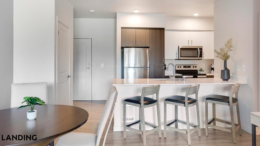 Building Photo - 17500 25th Ave NE