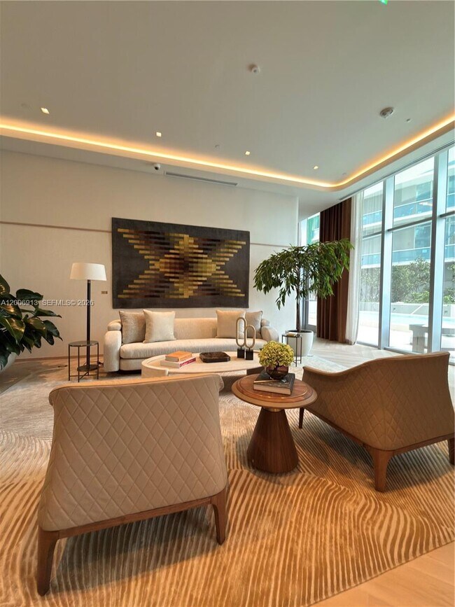 Building Photo - 77 SE 5th St