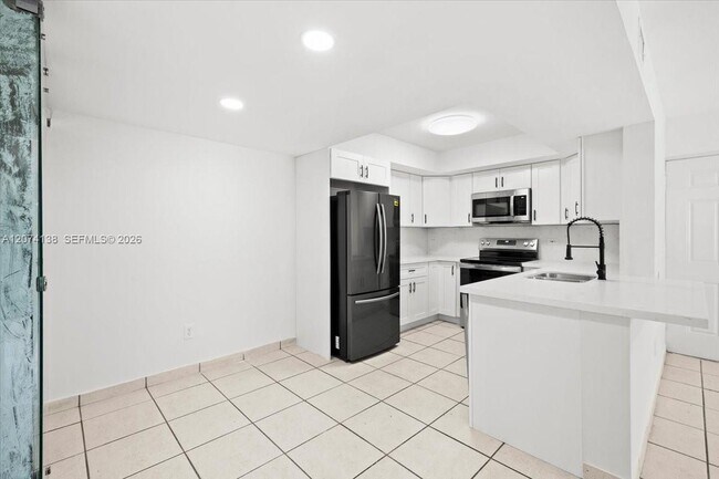 Building Photo - 3610 N 56th Ave