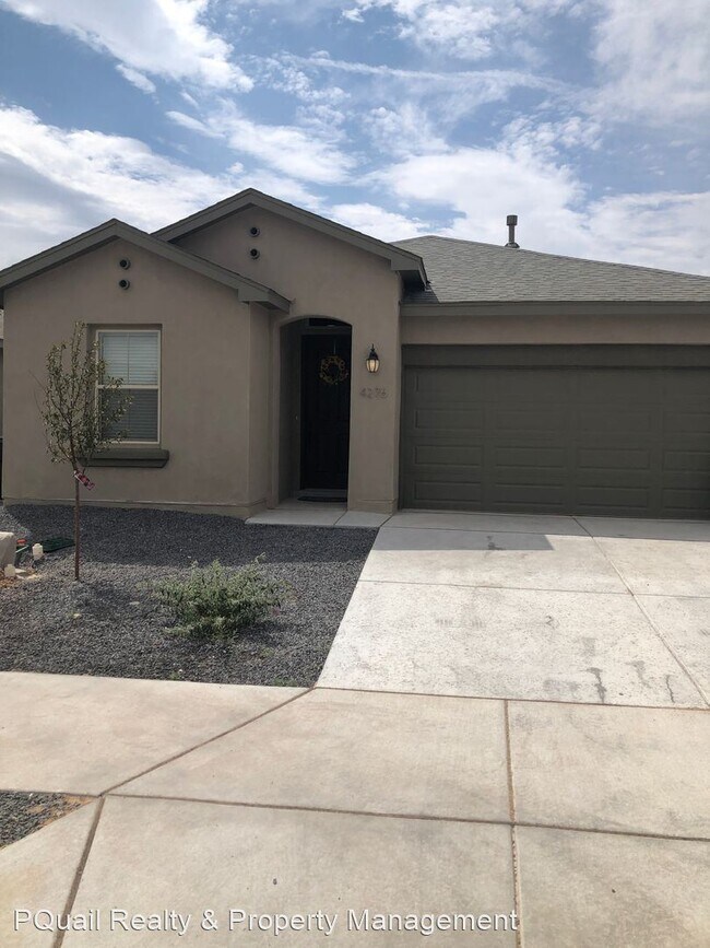 4 br, 2 bath House 4276 Crowned Eagle Lp 4276 Crowned Eagle Loop NE