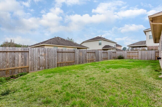 Building Photo - 14714 Salamanca Ct