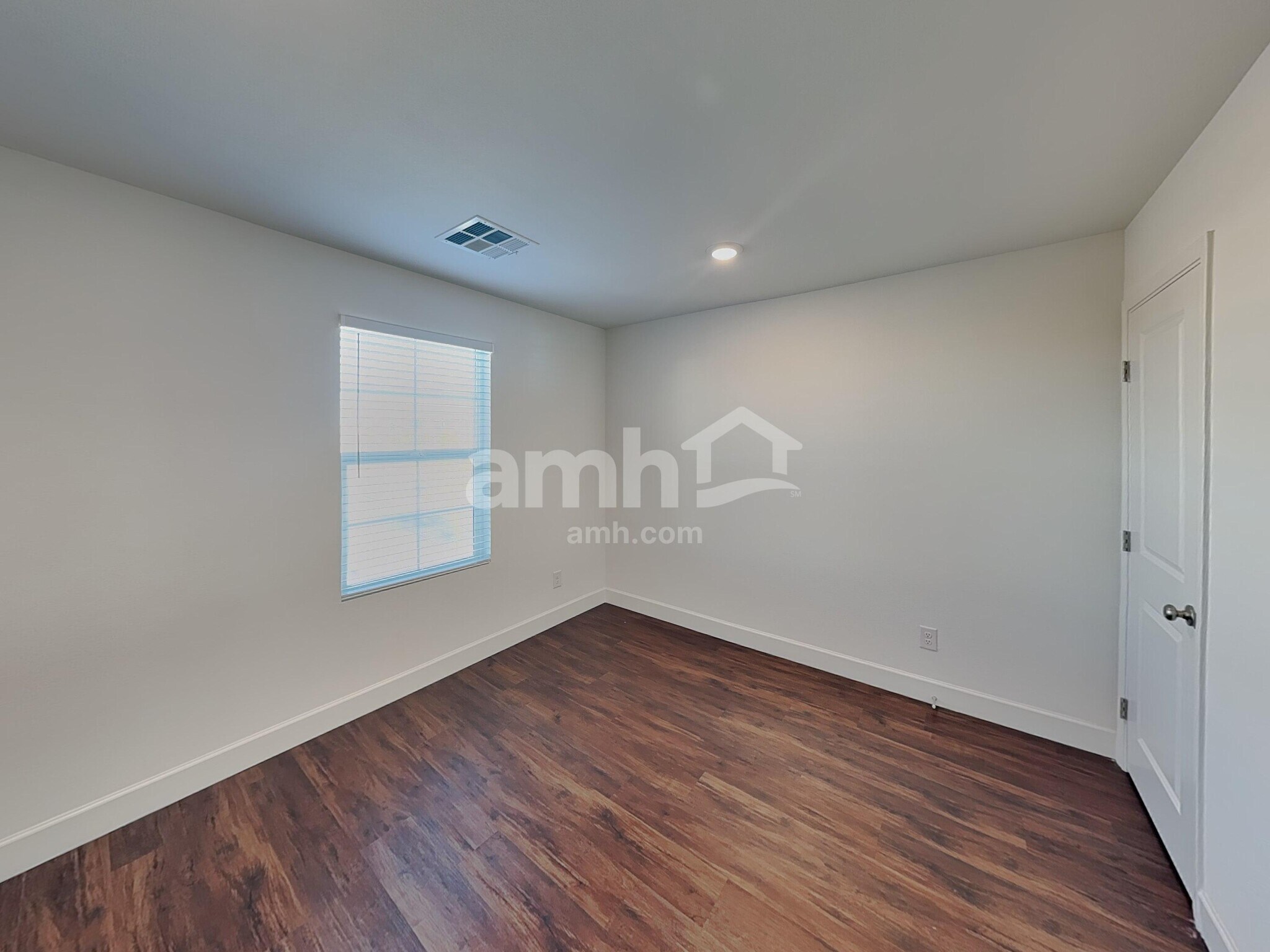 Building Photo - 284 Yasmin Daylily Pl