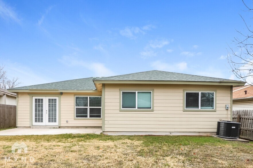 Building Photo - 8306 Pine Meadow Dr