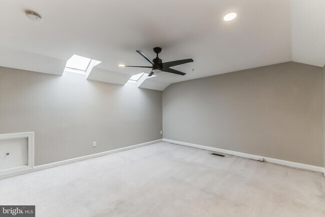 Building Photo - 8048 Kidwell Town Ct