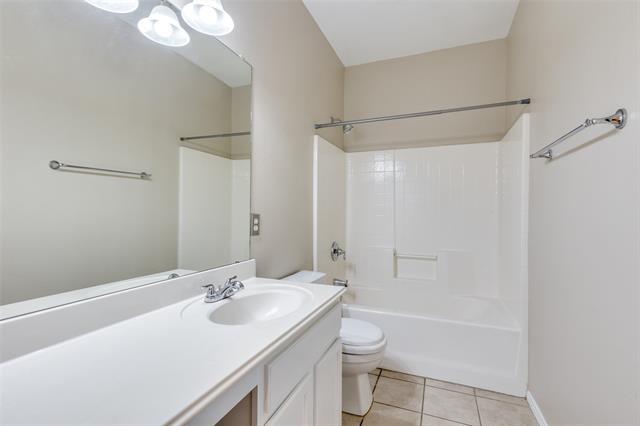 Building Photo - 3729 Verde Dr