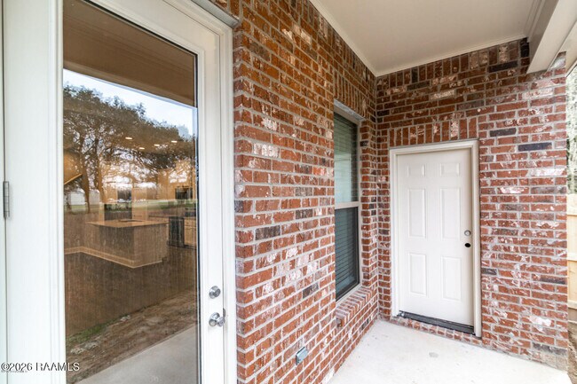 Building Photo - 111 Millie Park Dr