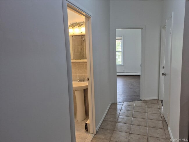 Building Photo - 84-31-84101 101st St