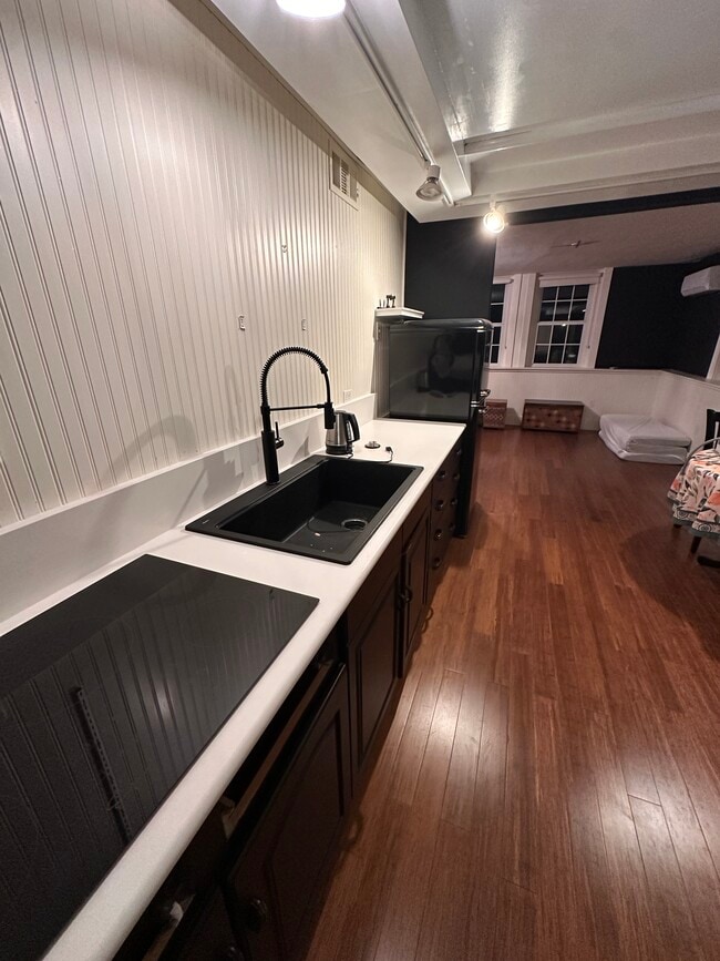 Building Photo - 1030 County Road 15