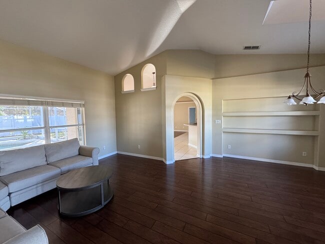 Building Photo - 3130 Westgate Dr