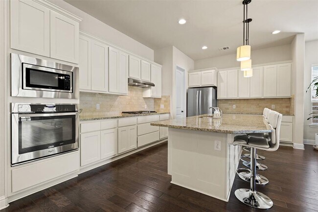 Building Photo - 10915 Hidden Caves Way