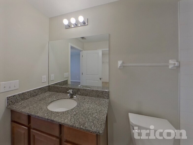 Building Photo - 12742 Lemon Pepper Dr