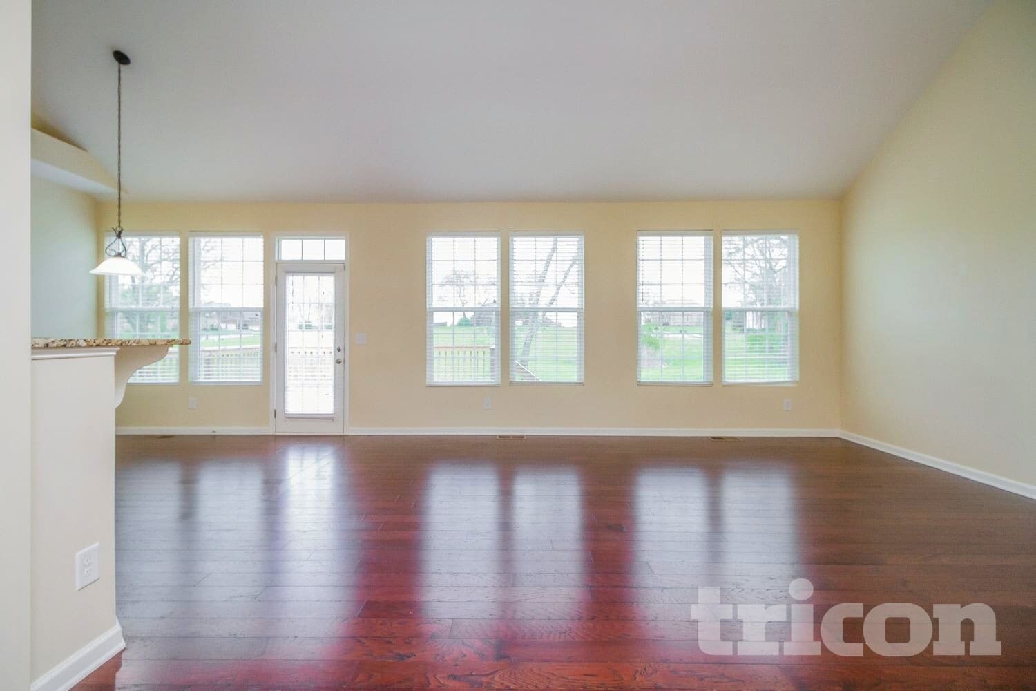 Building Photo - 771 Nelms Dr