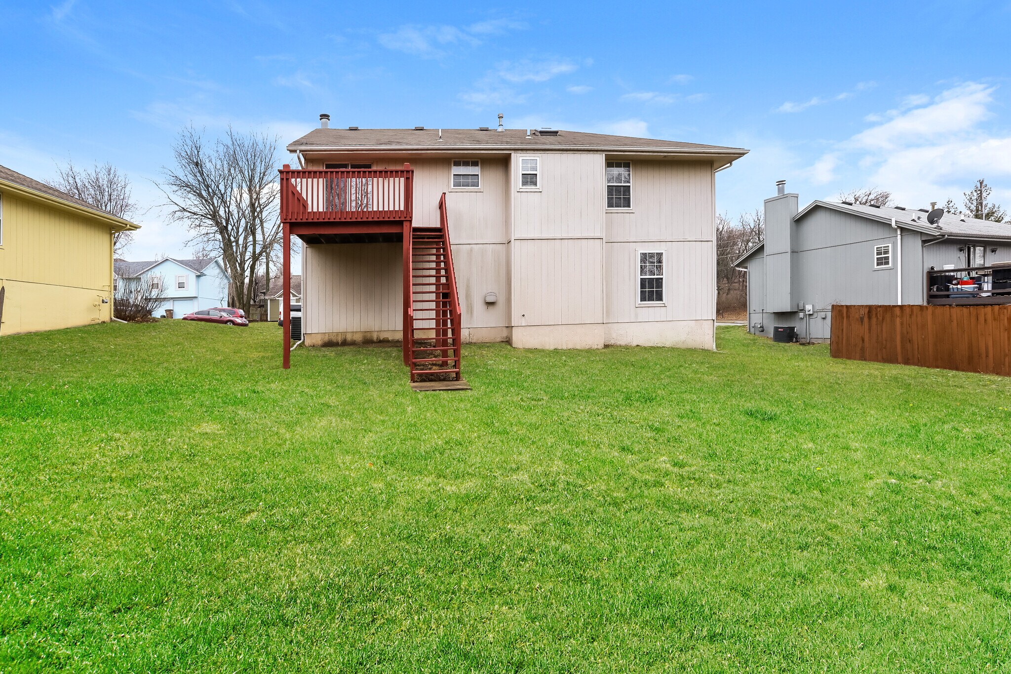 Building Photo - 328 Shenandoah Dr