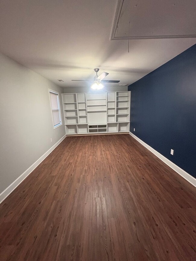 Building Photo - 1414 Ashburton Rd