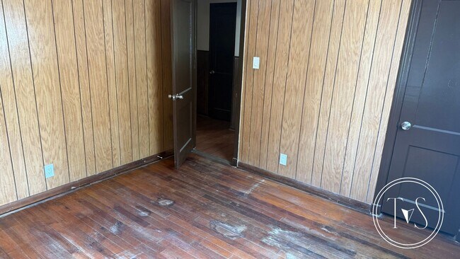 Building Photo - 416 Pinehurst Pl