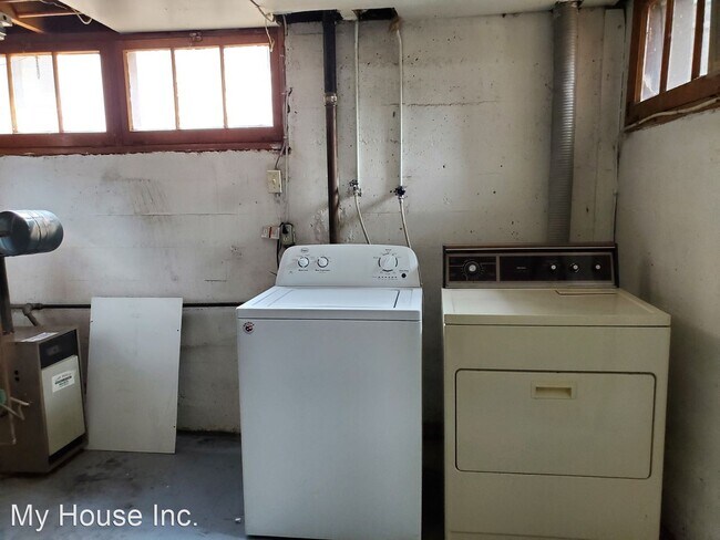 Building Photo - 4 br, 2 bath House - 417 East Edwards Street