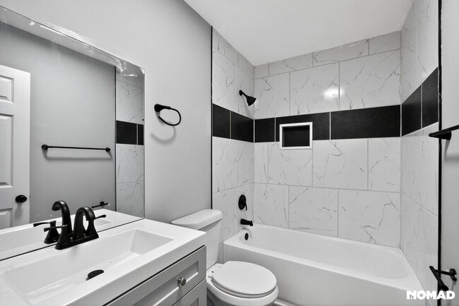 Building Photo - 5952 Stonewall Dr