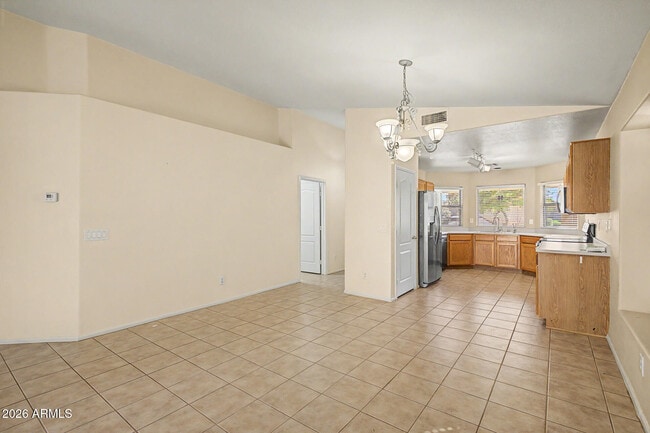 Building Photo - 3626 E Potter Dr