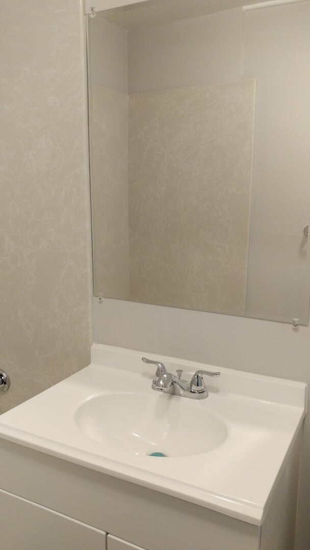 Building Photo - 1051 Boranda Ave