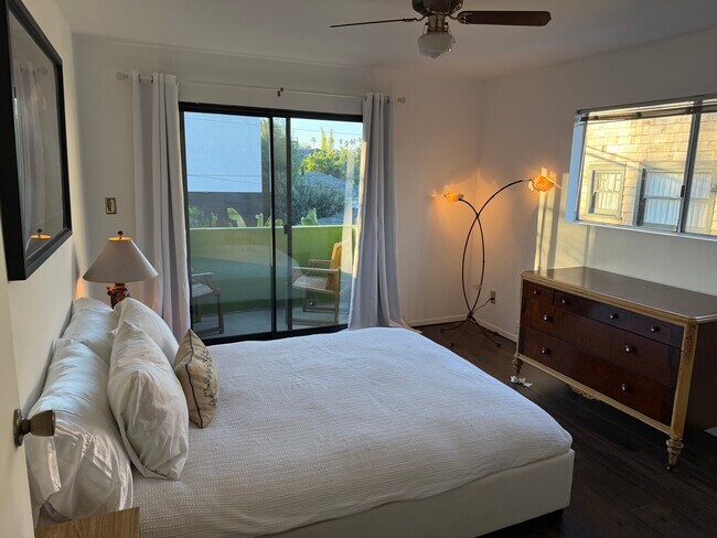 bedroom to balcony - 635 Palms Blvd