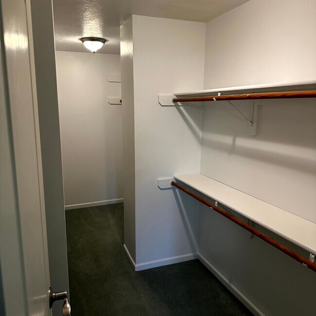 Building Photo - 12511 Prestwick Dr