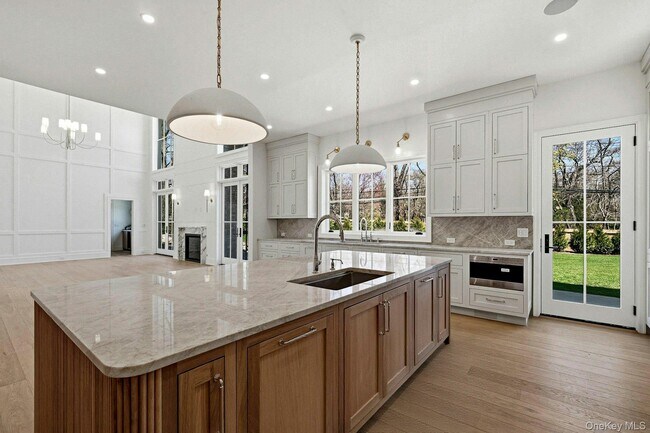 Building Photo - 25 W Creek Farms Rd