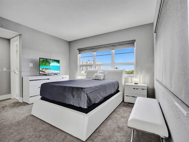 Building Photo - 6000 N Ocean Blvd