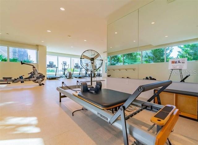 Building Photo - 920 N Osceola Ave