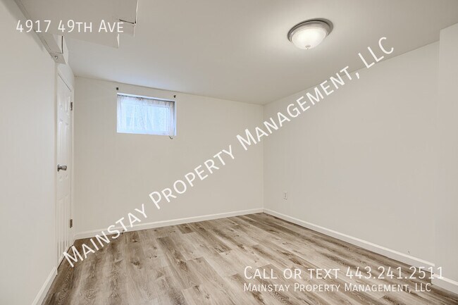 Building Photo - 4917 49th Ave