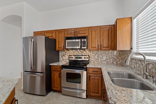 Building Photo - 5427 Cedar Springs Dr