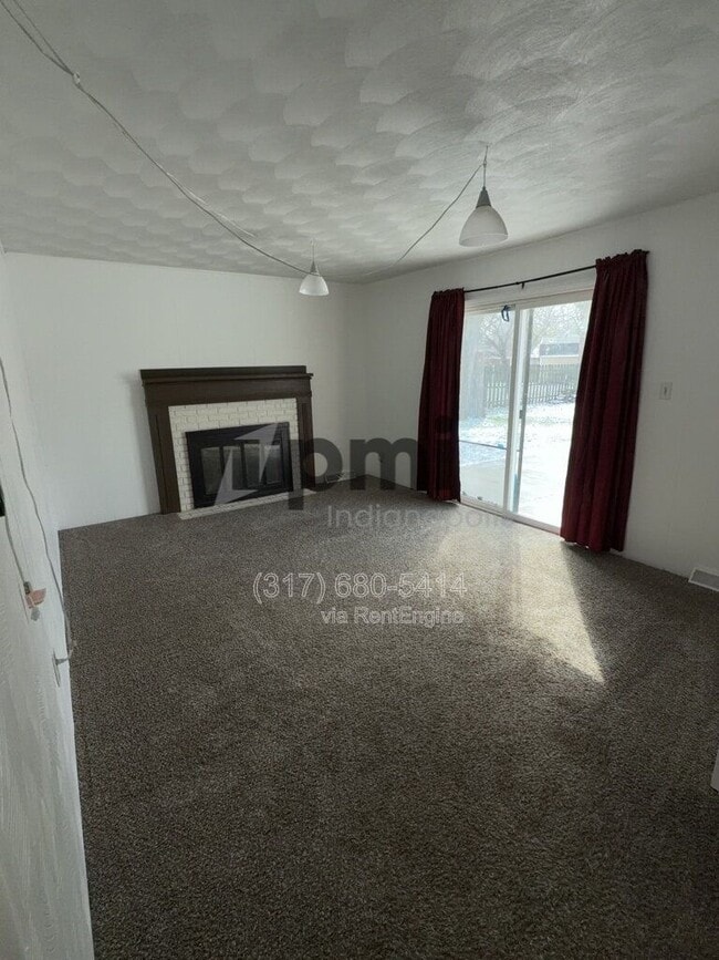 Building Photo - 635 Phaeton Pl