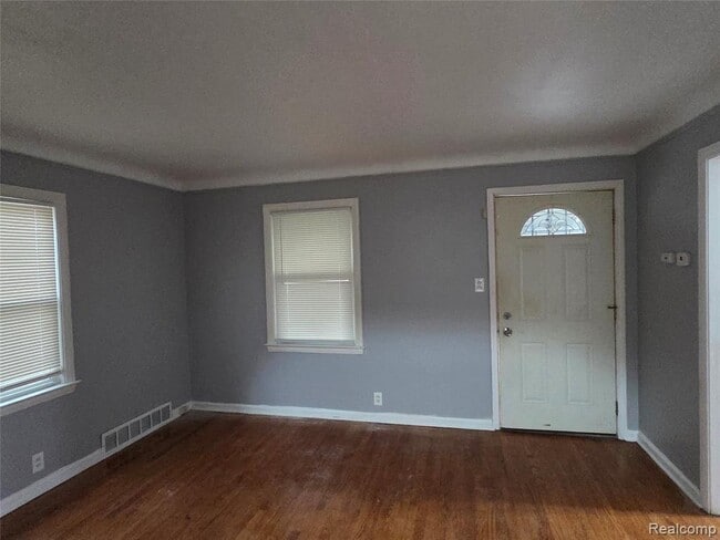 Building Photo - 16647 Rossini Dr