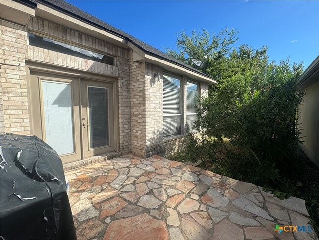 Building Photo - 2263 Kensington Way