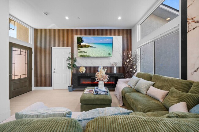 Building Photo - 1219 Denver Ln