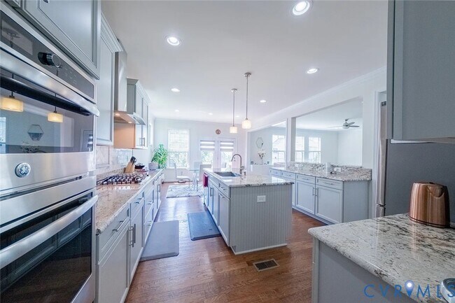 Building Photo - 5001 Maben Hill Ln