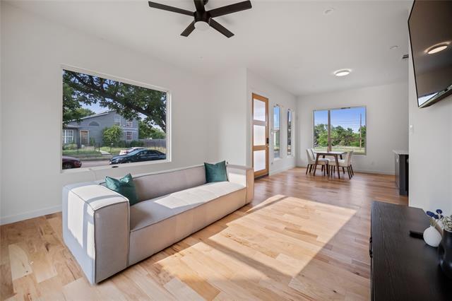 Building Photo - 1350 Strickland St