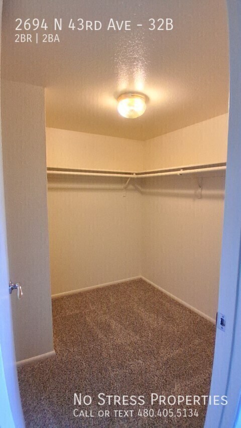 Building Photo - 2694 N 43rd Ave