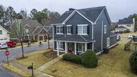Building Photo - 1011 Fair Hill Dr