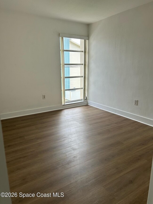 Building Photo - 250 N Banana River Dr