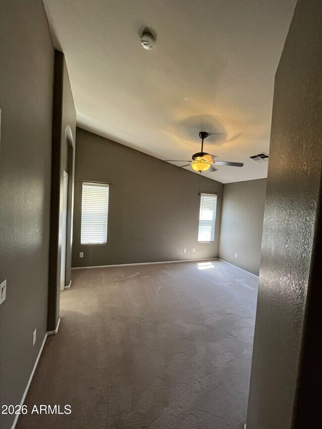 Building Photo - 29429 N Blackfoot Daisy Dr