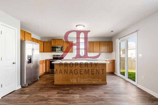 Building Photo - 5622 Branchville Dr