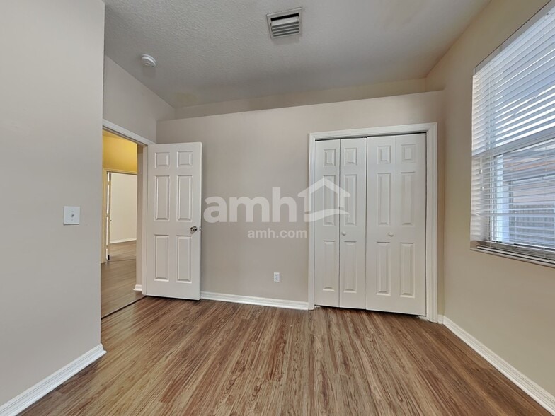 Building Photo - 6648 Thackston Dr