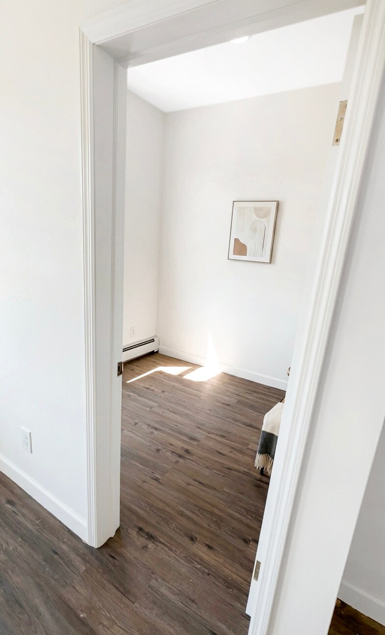 Building Photo - 132 Bayview Ave